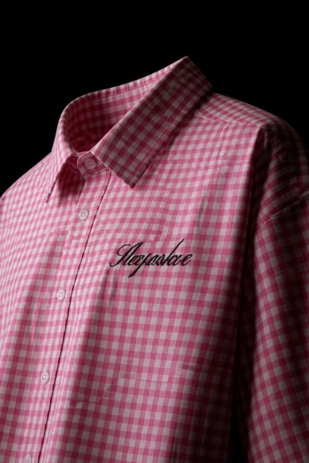 Close-up angle of the Sleepysleve Pink Gingham Oxford Boxy Shirt chest and collar